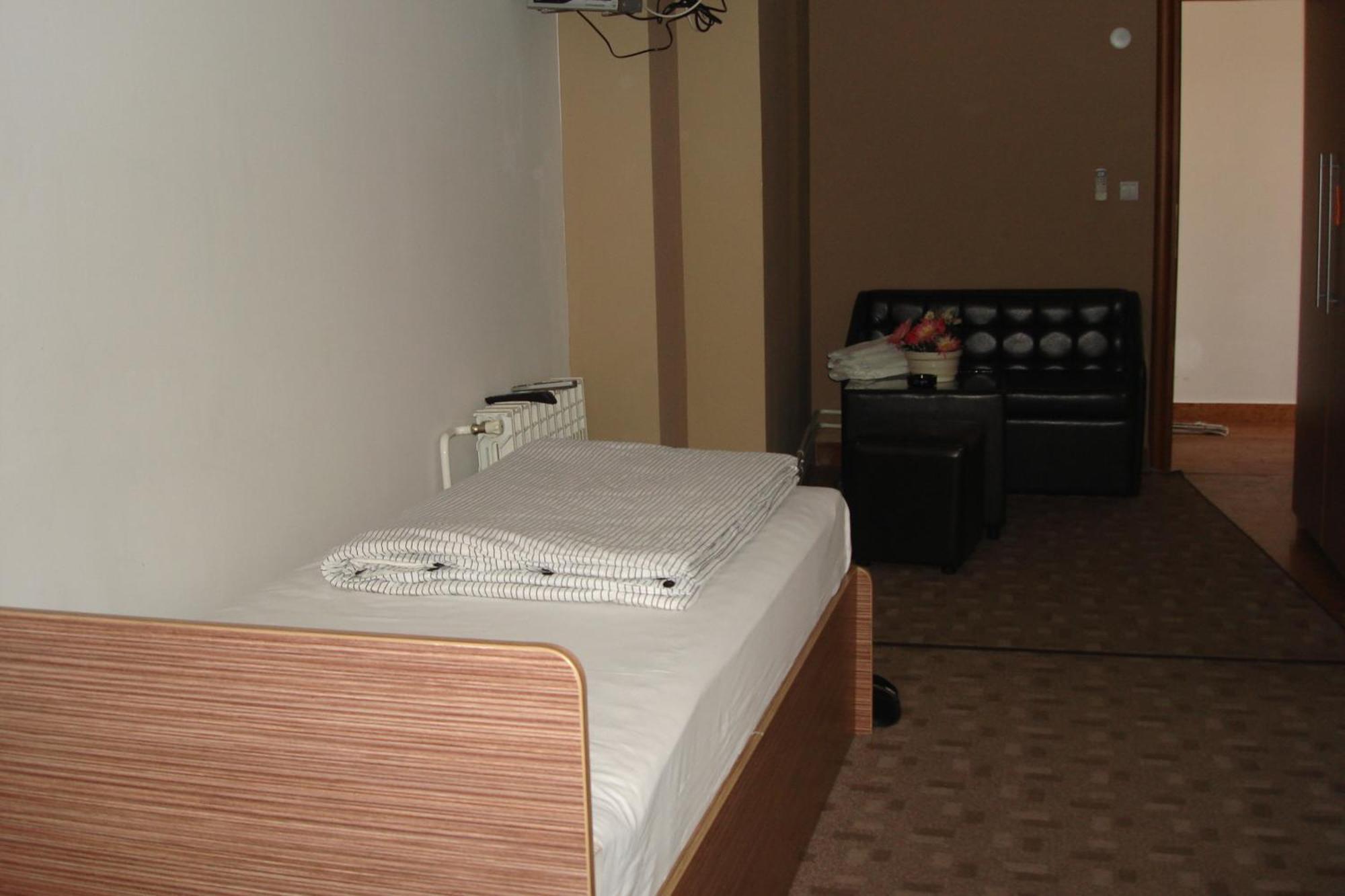 Prenociste Zan Hotel Sarajevo Bagian luar foto