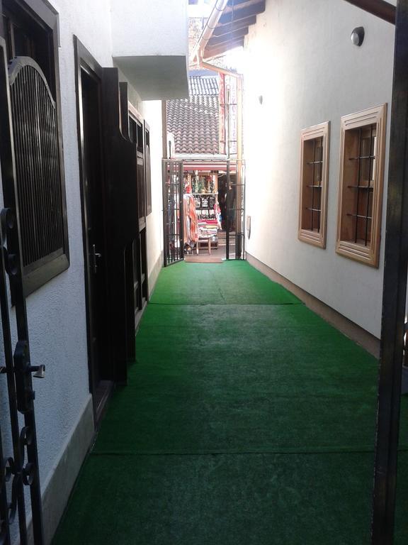 Prenociste Zan Hotel Sarajevo Bagian luar foto